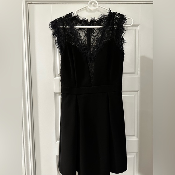 dark navy blue prom dress Lace Dresses, Dark Navy Blue Lace Formal Graduatio Fit:Slim embellishment_Floral Deacon Low Rise Pants